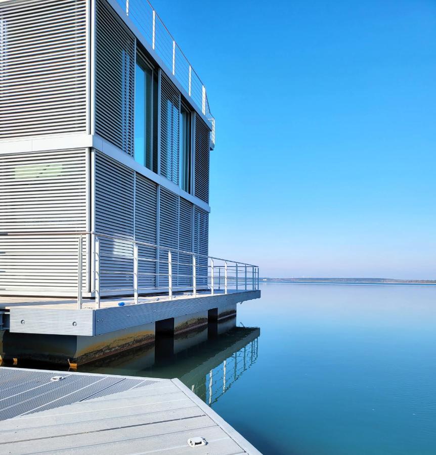 Schwimmendes Ferienhaus Silent Elsterheide 外观 照片