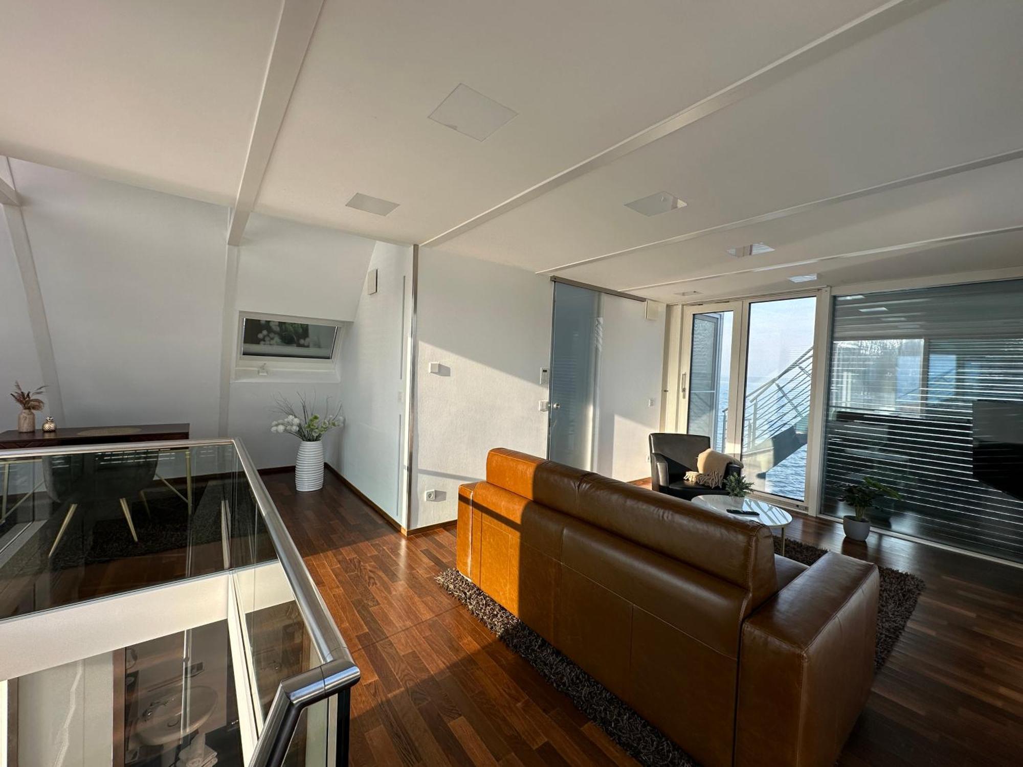 Schwimmendes Ferienhaus Silent Elsterheide 外观 照片